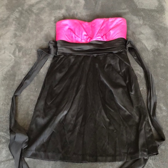 Black and pink strapless dress - Picture 1 of 4